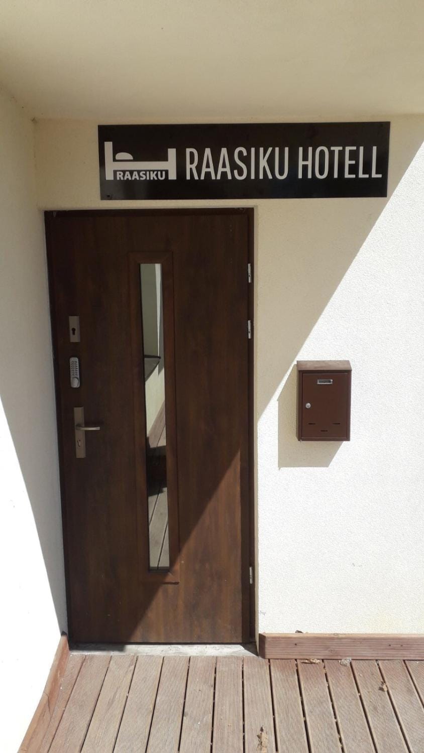 Facade/entrance, On site