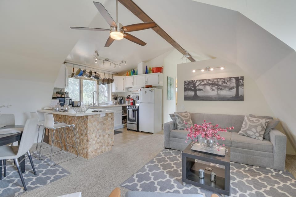 Mariposa Home: Furnished Patio & Sierra Mtn Views House in Bootjack