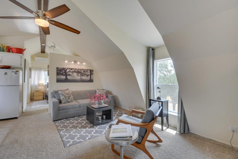 Mariposa Home: Furnished Patio & Sierra Mtn Views House in Bootjack