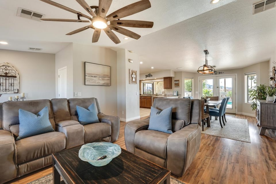 Havasu Oasis w/ Pool & Spa on Quiet Cul-de-Sac House in Lake Havasu City