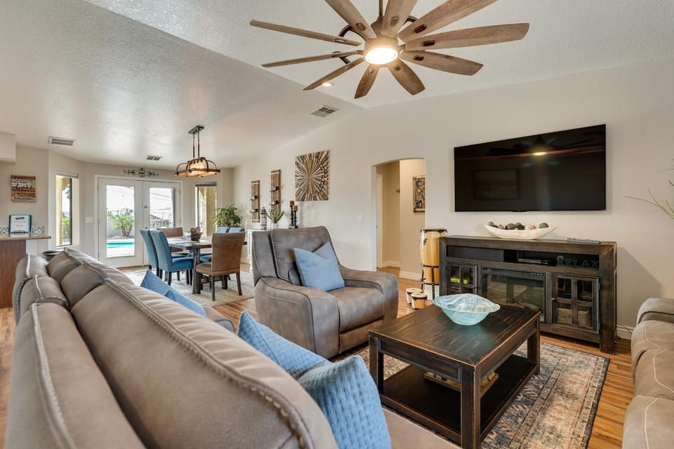 Havasu Oasis w/ Pool & Spa on Quiet Cul-de-Sac House in Lake Havasu City