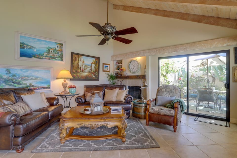 Mtn-View Rancho Mirage Condo w/ Lakefront Patio House in Rancho Mirage