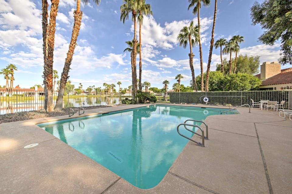 Mtn-View Rancho Mirage Condo w/ Lakefront Patio House in Rancho Mirage