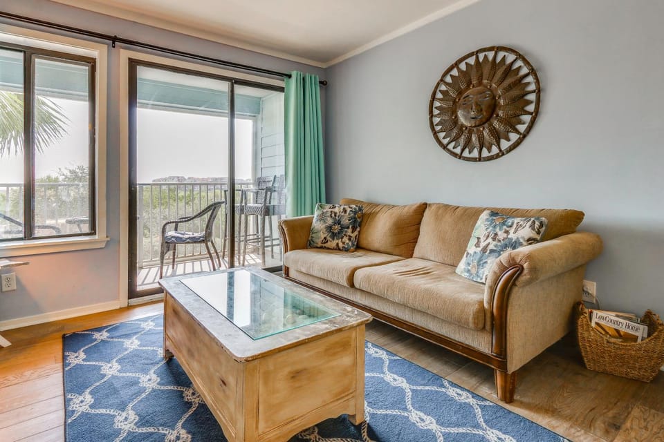 Hilton Head Golf Getaway, Pools & Beach Access House in Hilton Head Island