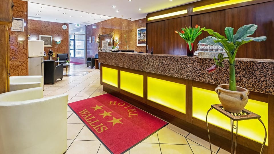 Staff, Lobby or reception