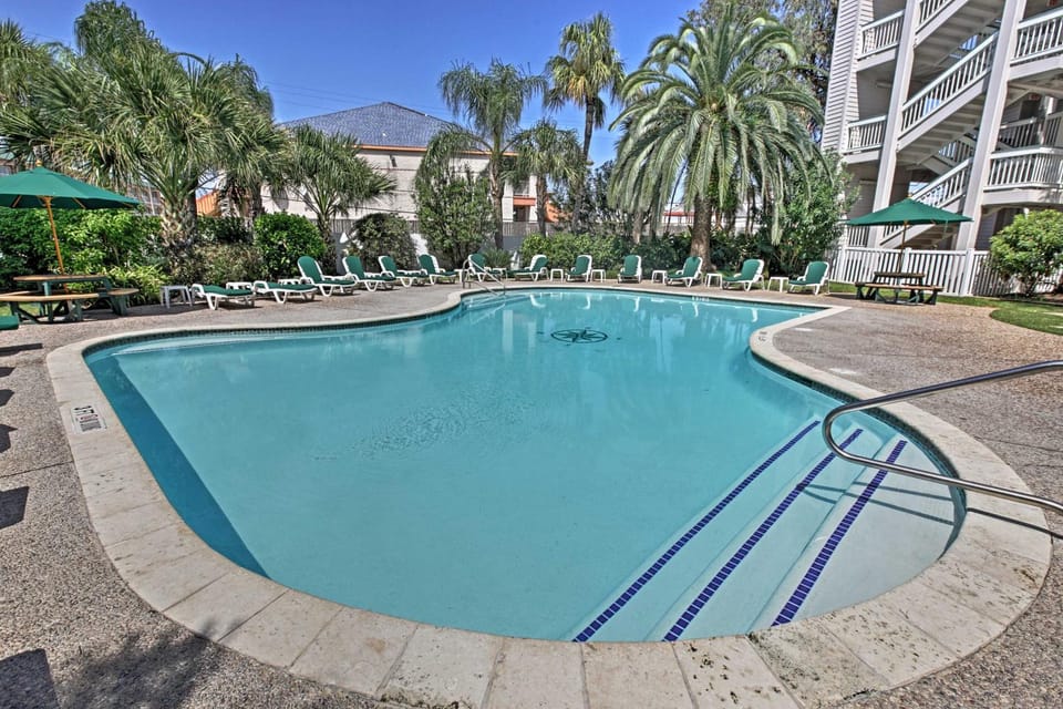 Family Beach Retreat w/ Pool & Views in Galveston House in Galveston Island