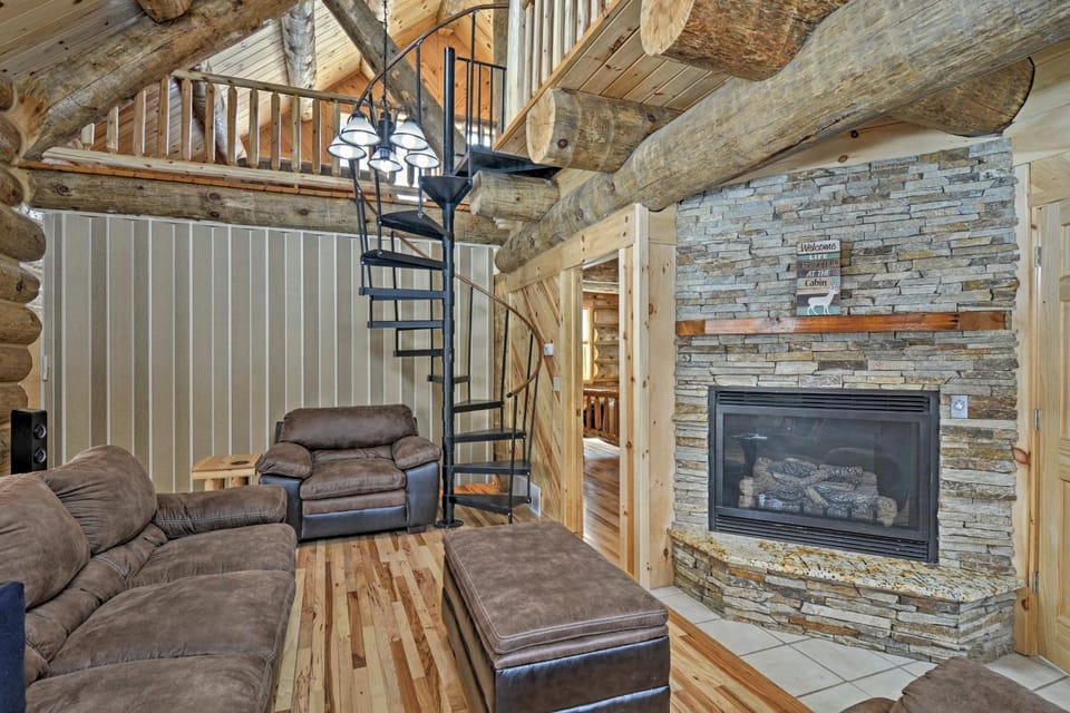 Custom Log Cabin w/ Deck & 45 Acres By Pine River! Cabin in Michigan