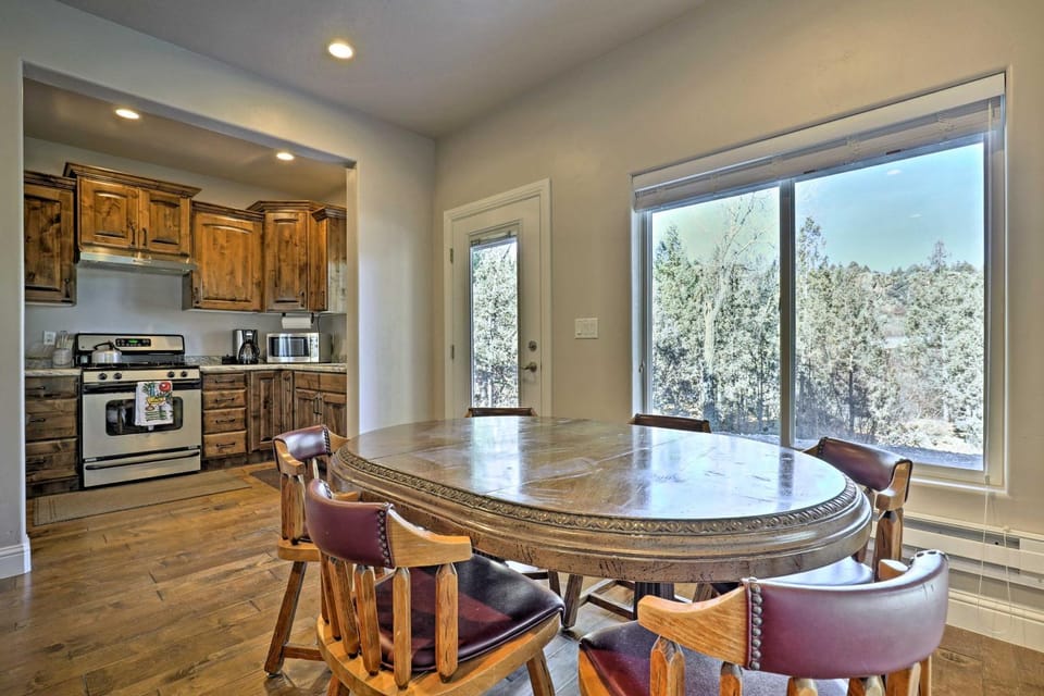 Mammoth Creek Apt. Between Bryce Canyon & Zion! Apartment in Mammoth Creek