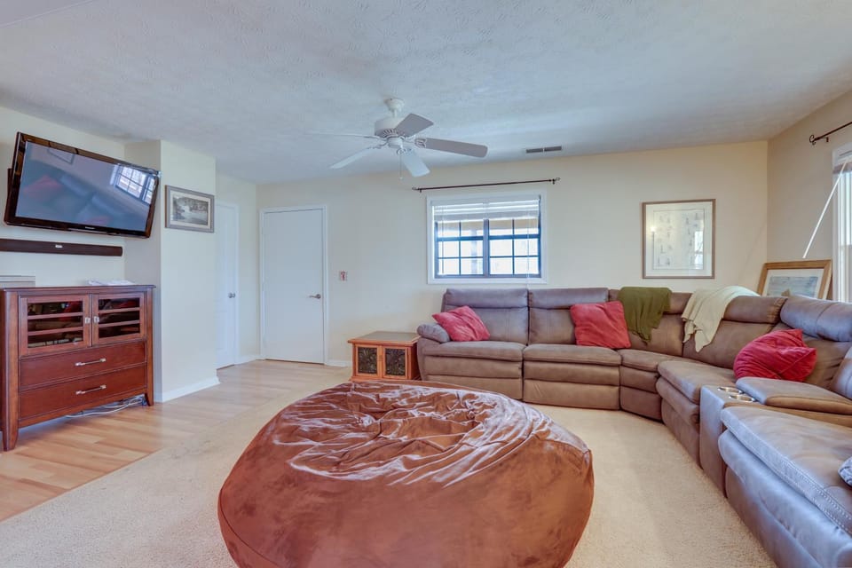 Lake Cumberland Resort Condo w/ Direct Lake Access House in Lake Cumberland