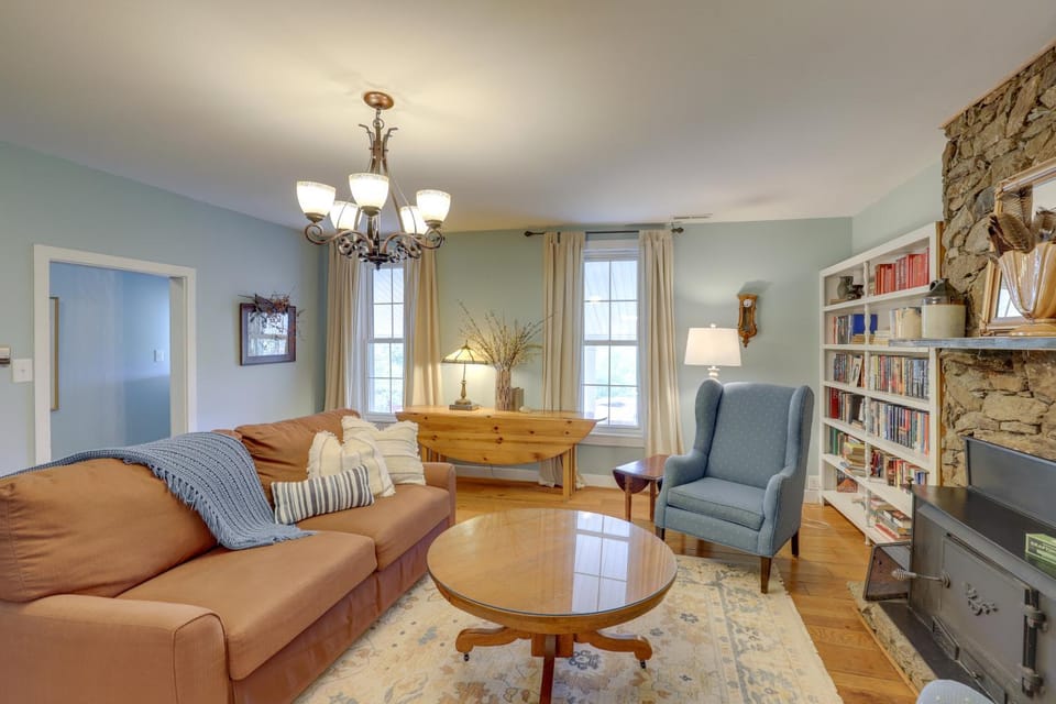 Weaverville Escape: Epic Mtn Views! House in Buncombe County