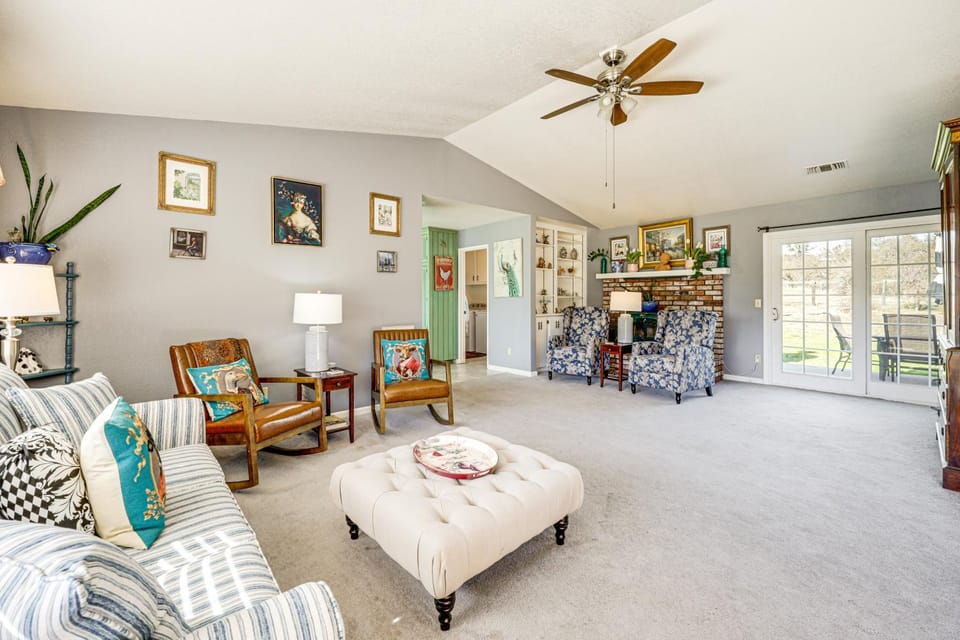 Pleasant Valley Wine Trail Home - Near Paso Robles House in Sierra Nevada