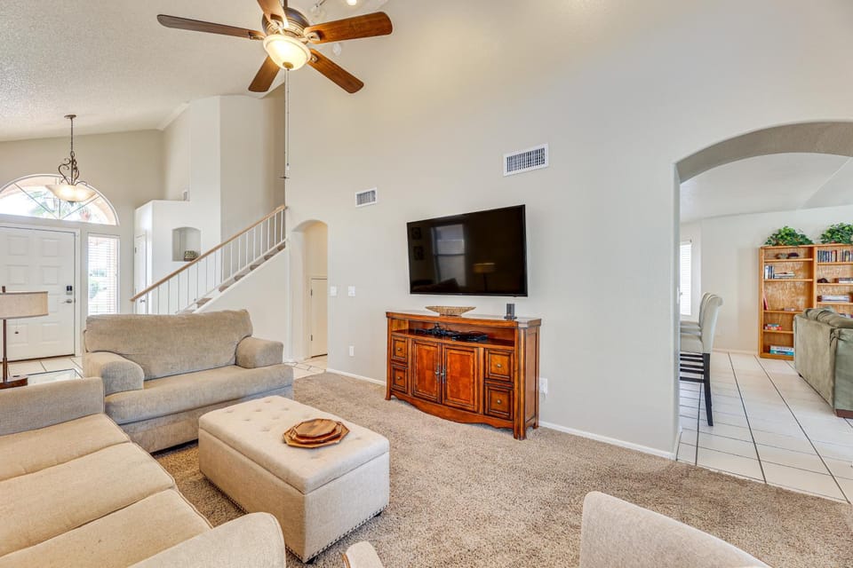 Swim w/ a View! Scenic Desert Retreat in Glendale House in Glendale