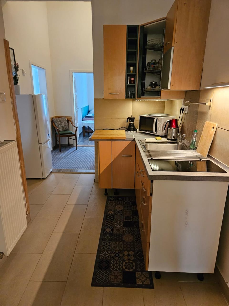 Kitchen or kitchenette