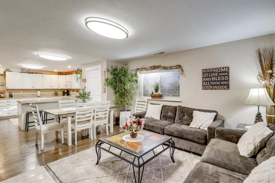 Game Room + Hot Tub: Salt Lake City Area Apt Apartment in Utah