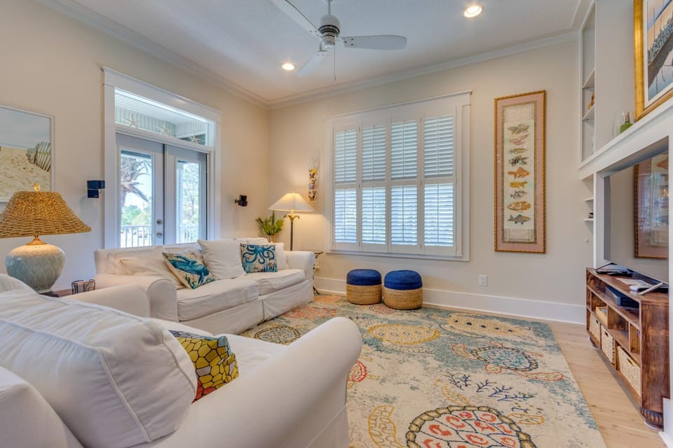 Santa Rosa Beach Home w/ Pool, Hot Tub & Deck! House in South Walton County
