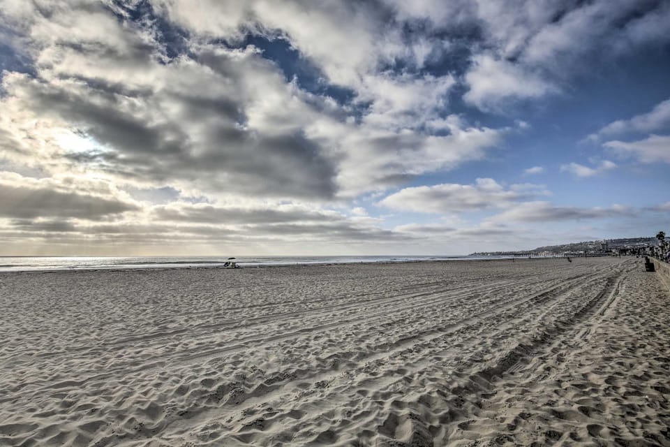 San Diego Home - Walk to Sail Bay & Mission Beach! House in Mission Beach