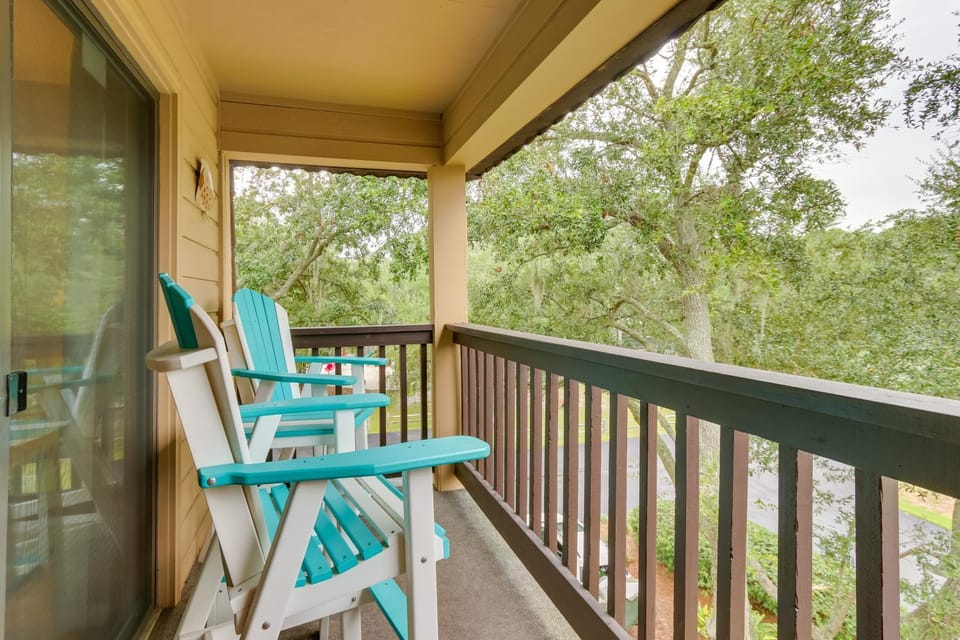 Walk to Beach: HHI Beach & Tennis Resort Condo House in Hilton Head Island