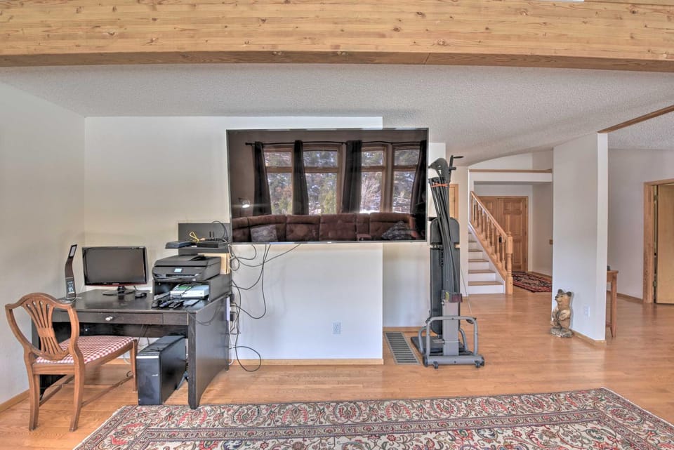 ~ 1 Mi to Downtown: Buena Vista Riverfront Escape! House in Park County
