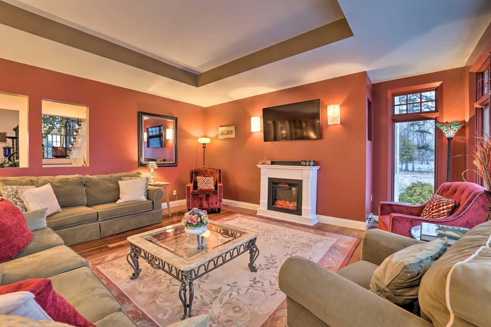 Stunning South Hero Home on Lake Champlain w/ View House in South Hero