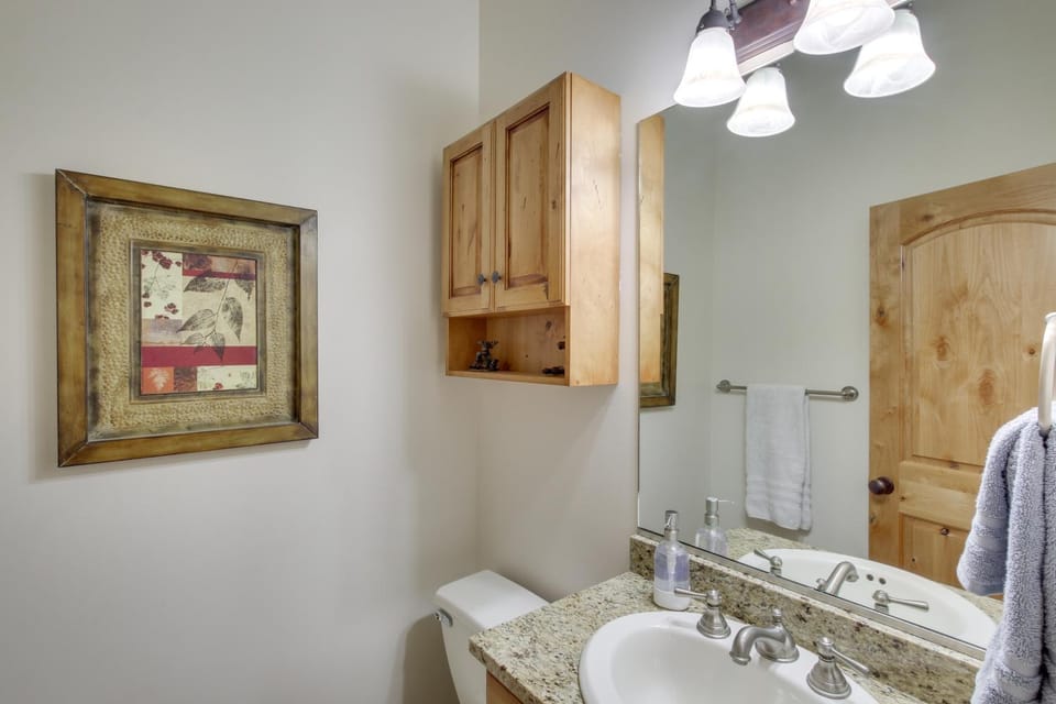 Eden Townhome w/ Mtn View + Shuttle to Powder Mtn! House in Utah