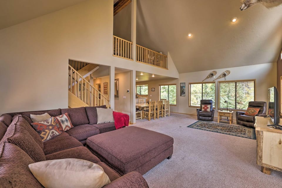 Ski-In/Ski-Out Cabin: Lift to Brian Head Resort! Cabin in Brian Head