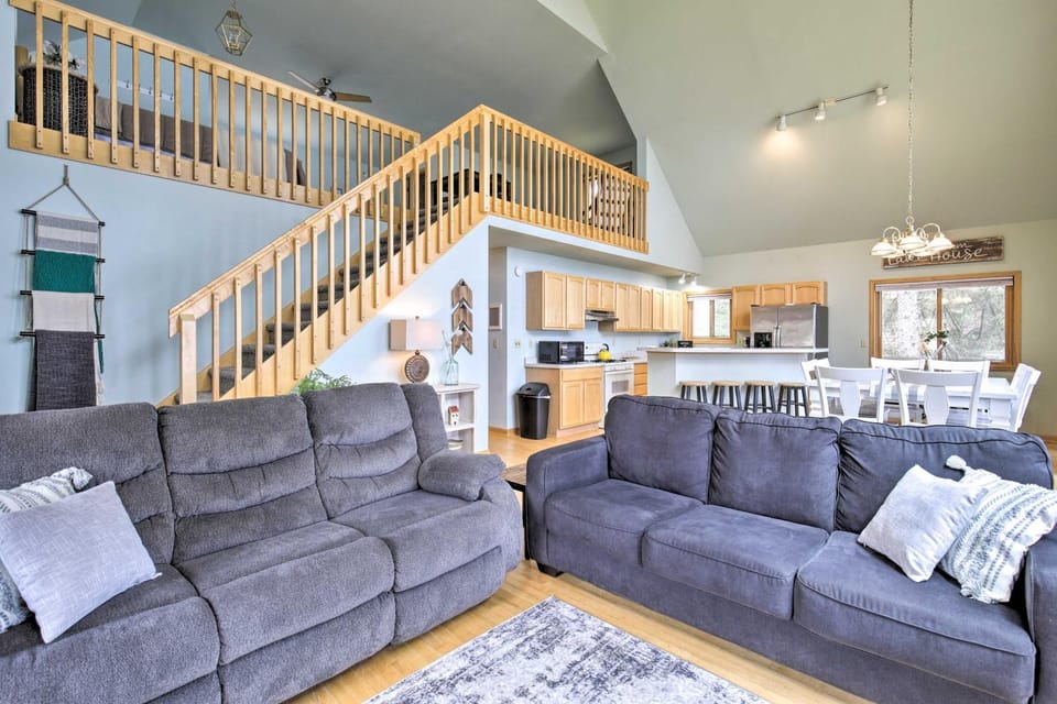 Cozy Dam Lake Escape w/ Dock, Yard & Water Access! House in Wisconsin