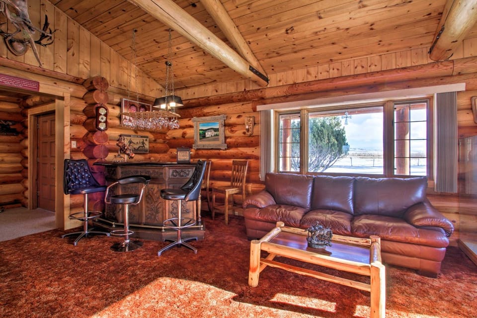 Secluded Dillon Home w/ Private Hot Tub + Deck! House in Idaho