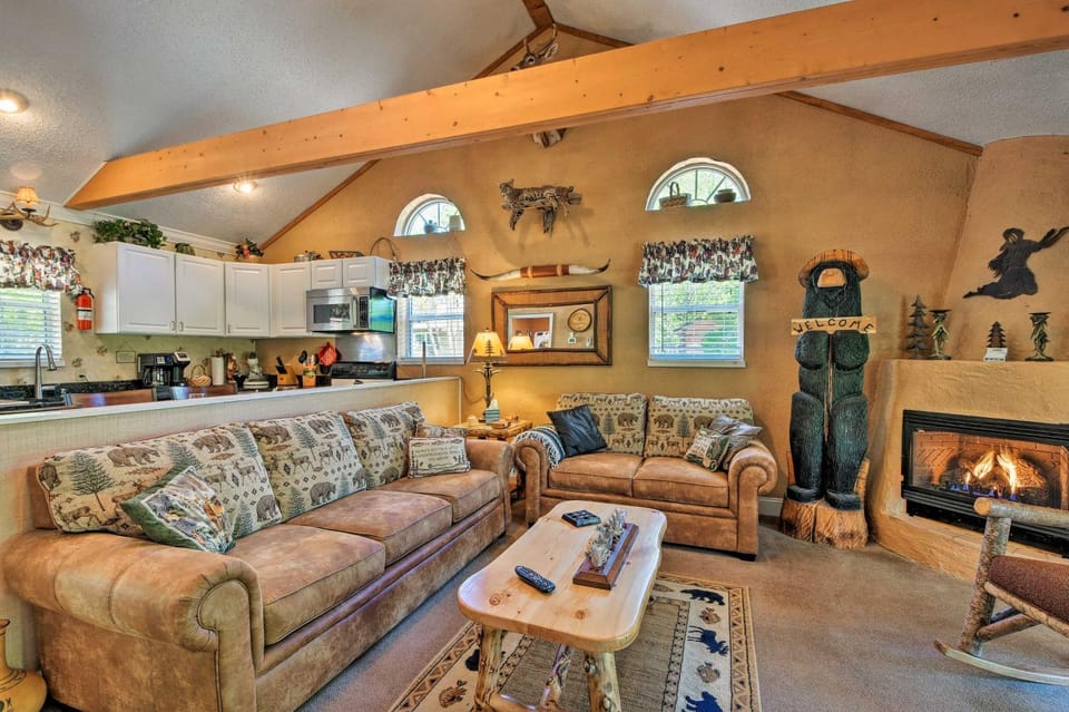 Cozy Cabin on Tenn River - 10 Mi to Chattanooga! Cabin in Chattanooga
