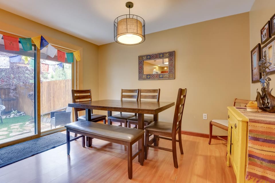 2 Mi to Frisco Ski Hill: Mountain Home w/ Hot Tub! House in Frisco