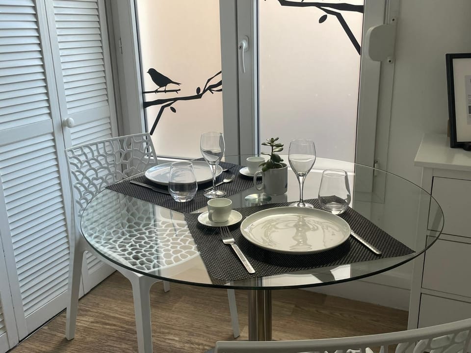 LE NID DES HALLES, Centre Reims, Boulingrin Apartment in Reims