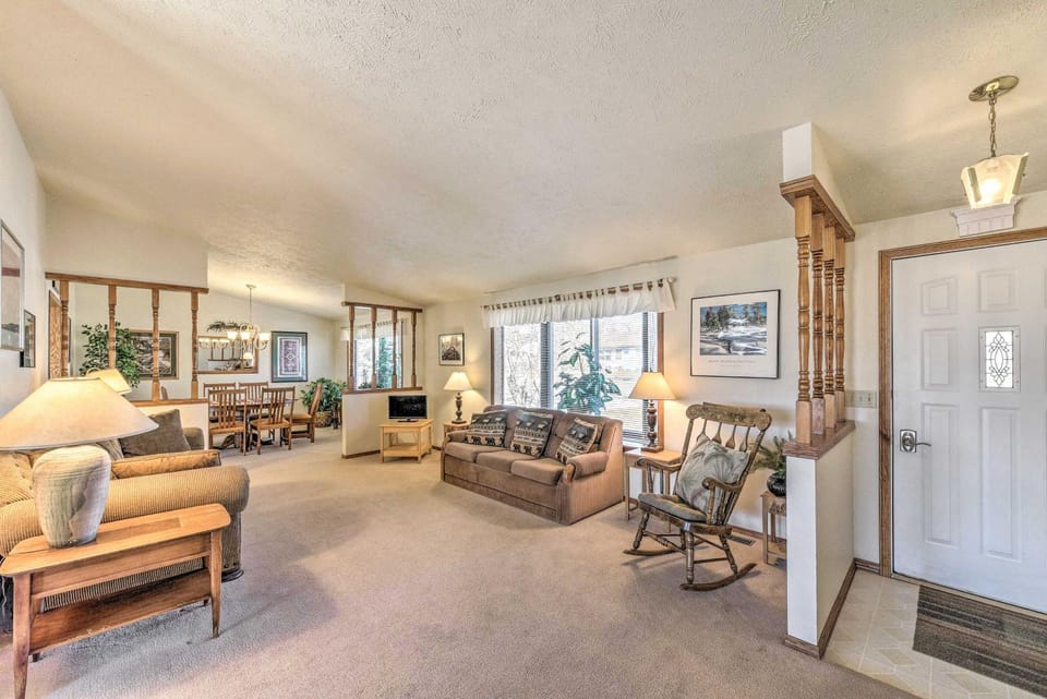Mountain-View Buena Vista Home: 1 Mile to Main St! House in Buena Vista