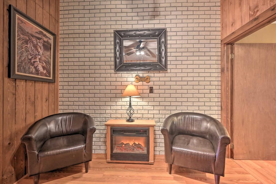 James West Apt with 50 Acres Near Raystown Lake Apartment in Raystown Lake