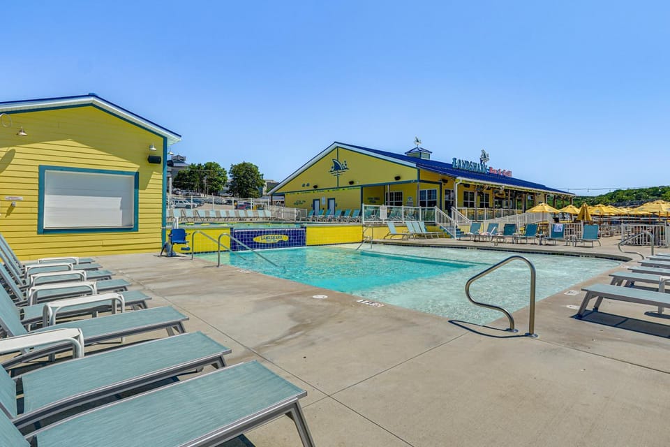 Group Retreat w/ Pool Access in Margaritaville! House in Lake of the Ozarks