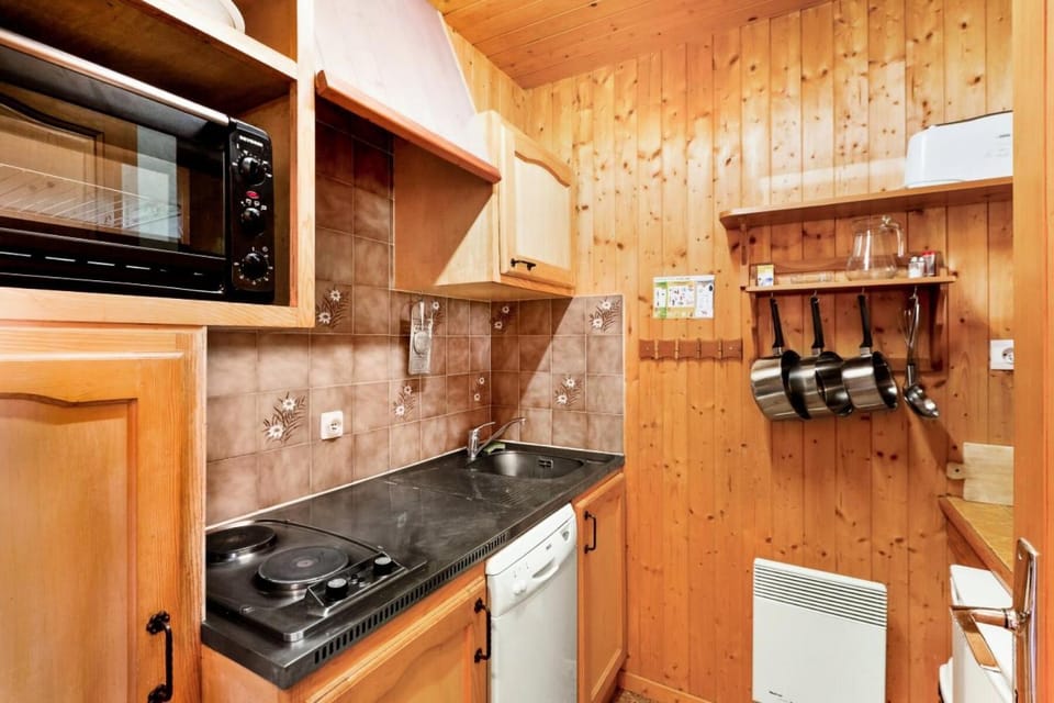 oven, stove, kitchen