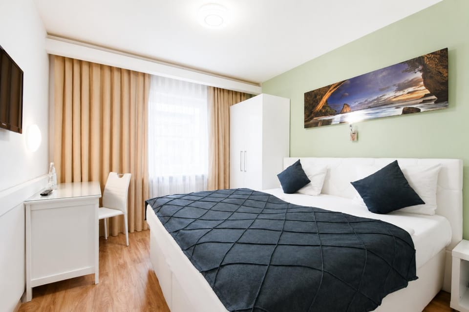 Balcony/Terrace, Living room, Bedroom