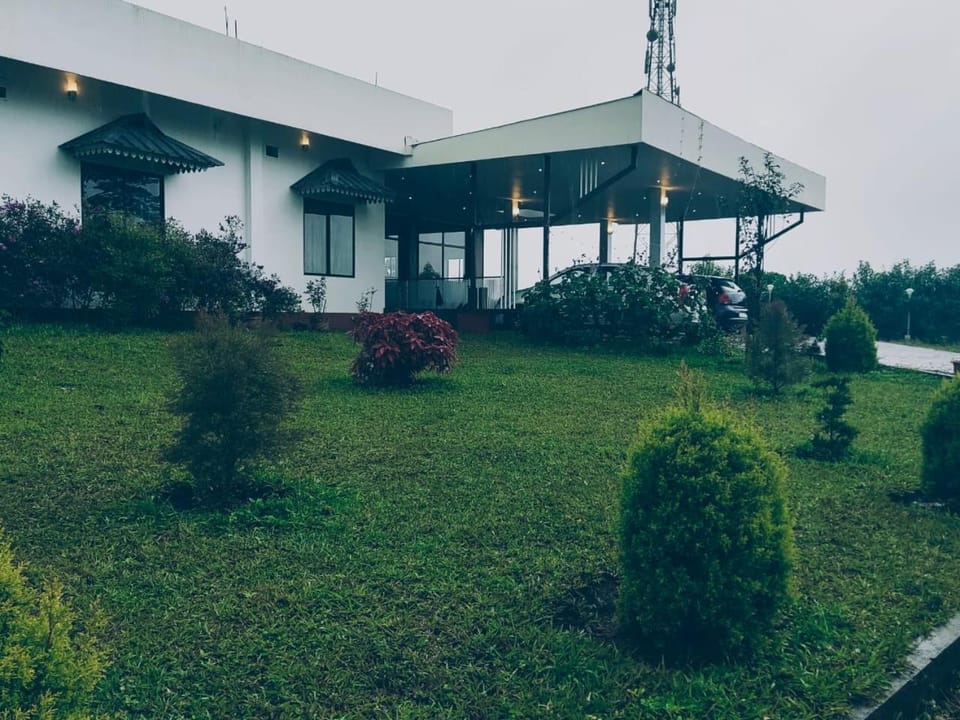 Property building, Garden, Garden