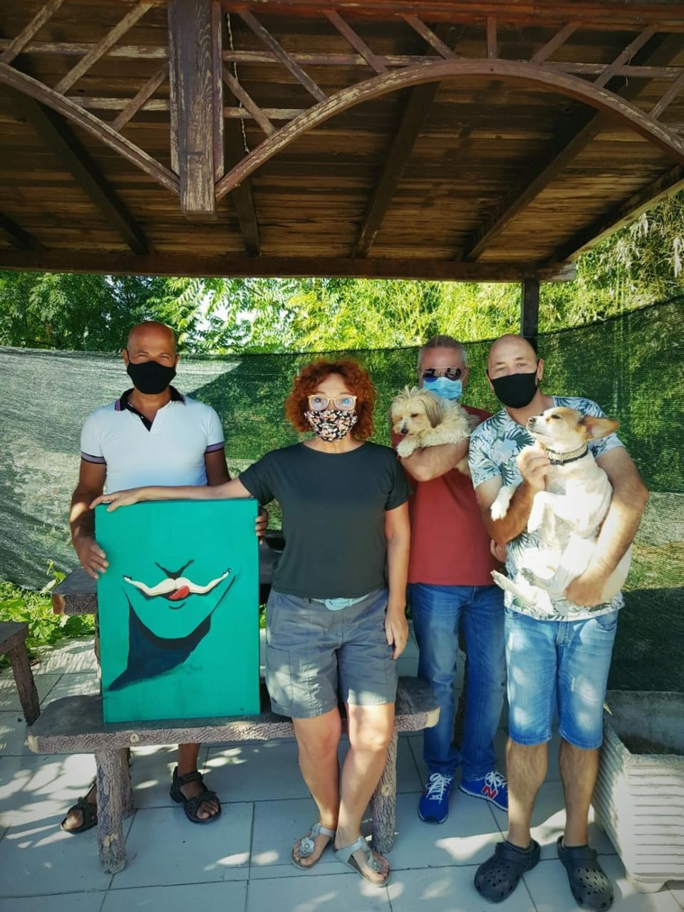 Garden, group of guests