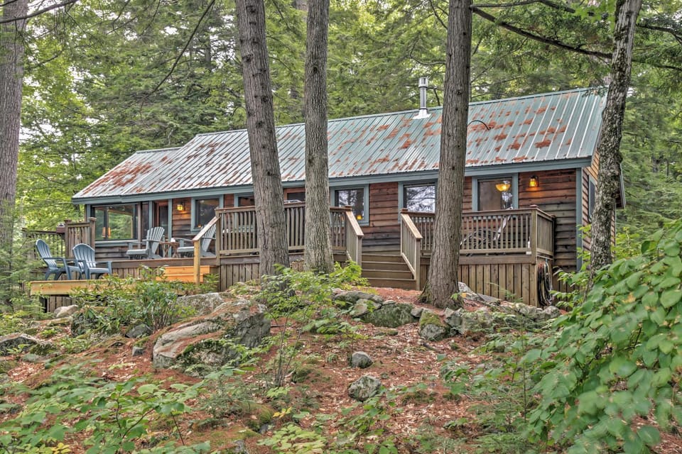 Waterfront Denmark Complex w/ Dock on 12 Acres! House in Maine