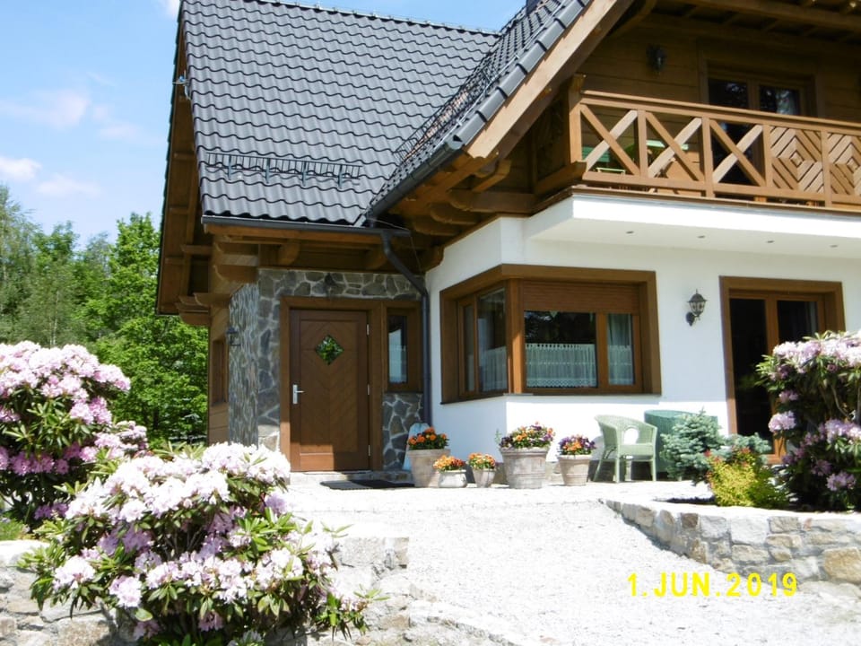 Property building, Facade/entrance