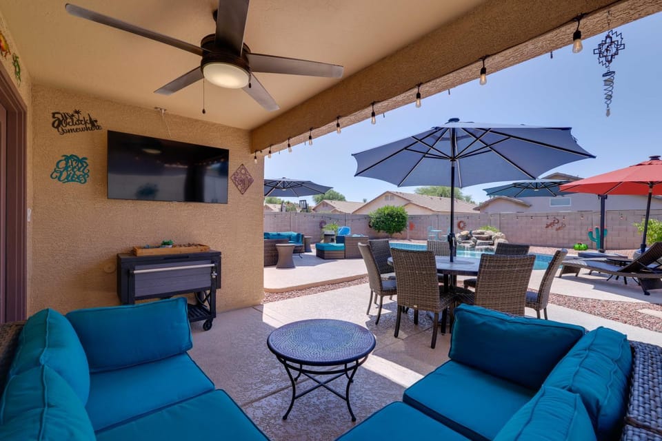 Near Golf! 'Peoria Paradise' House w/ Pool House in Glendale