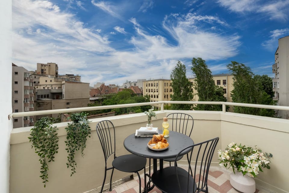 Patio, Balcony/Terrace
