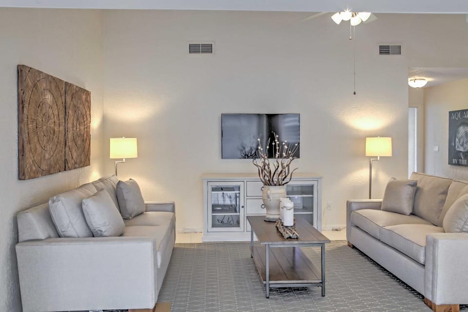 'Sand Dollar' Jenson Beach Home w/ Pool Access! House in Hutchinson Island