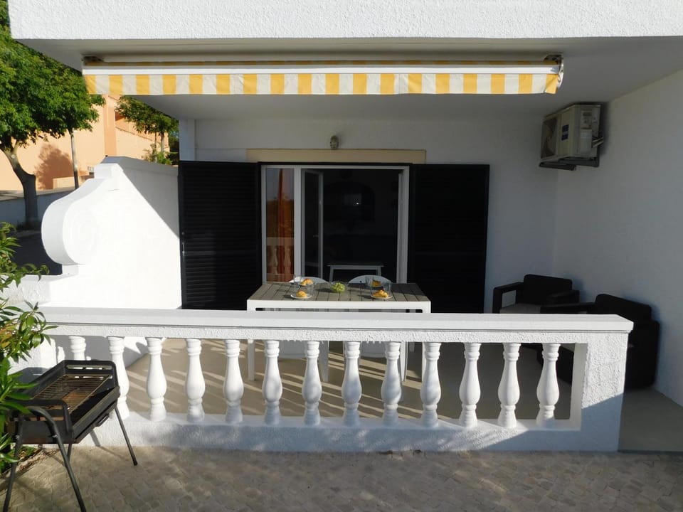 Patio, Balcony/Terrace