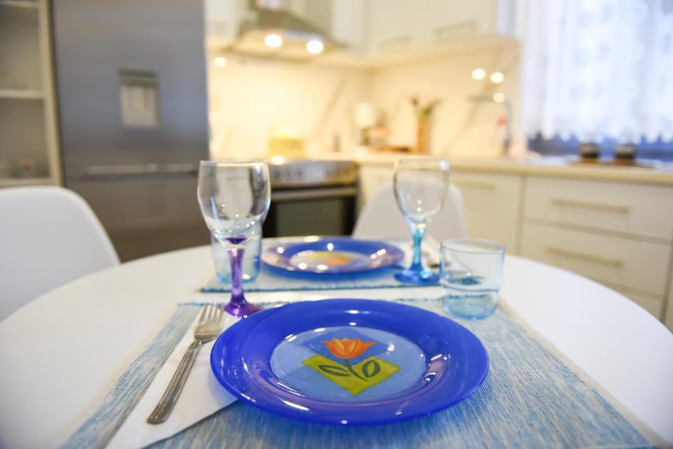 Bleu Maison De Vivian Apartment in Peloponnese, Western Greece and the Ionian