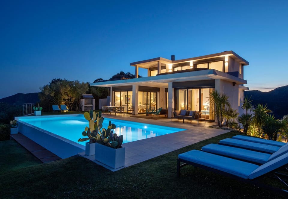 VILLA MARITA - Luxury Sea View Villa in Sardinia