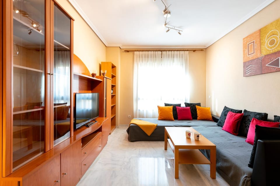 TV and multimedia, Living room, Seating area