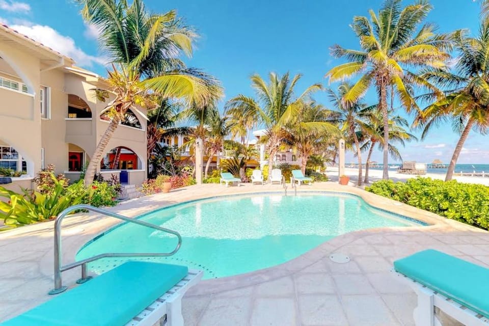 Casa Tranquilidad House in Belize District