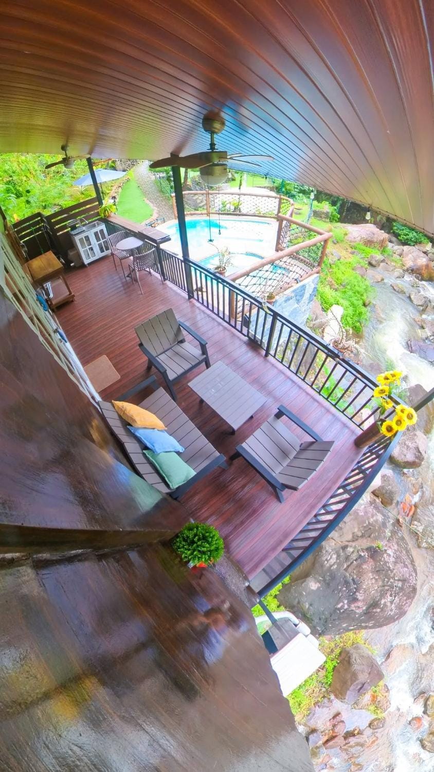 Patio, Garden, Balcony/Terrace, Living room, Seating area, Dining area, Garden view