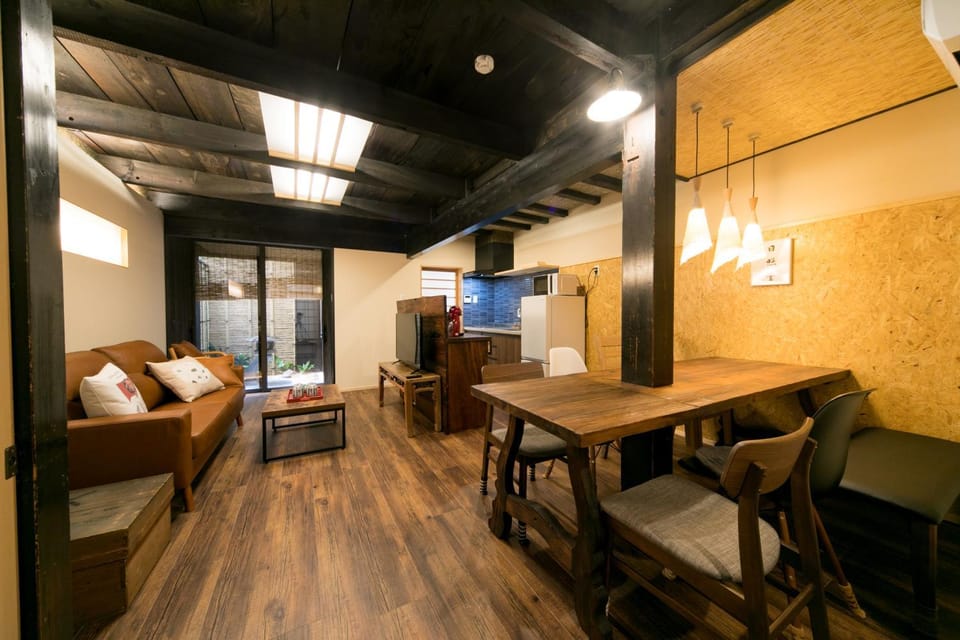 Nishodo Machiya HIKARU GOJO House in Kyoto