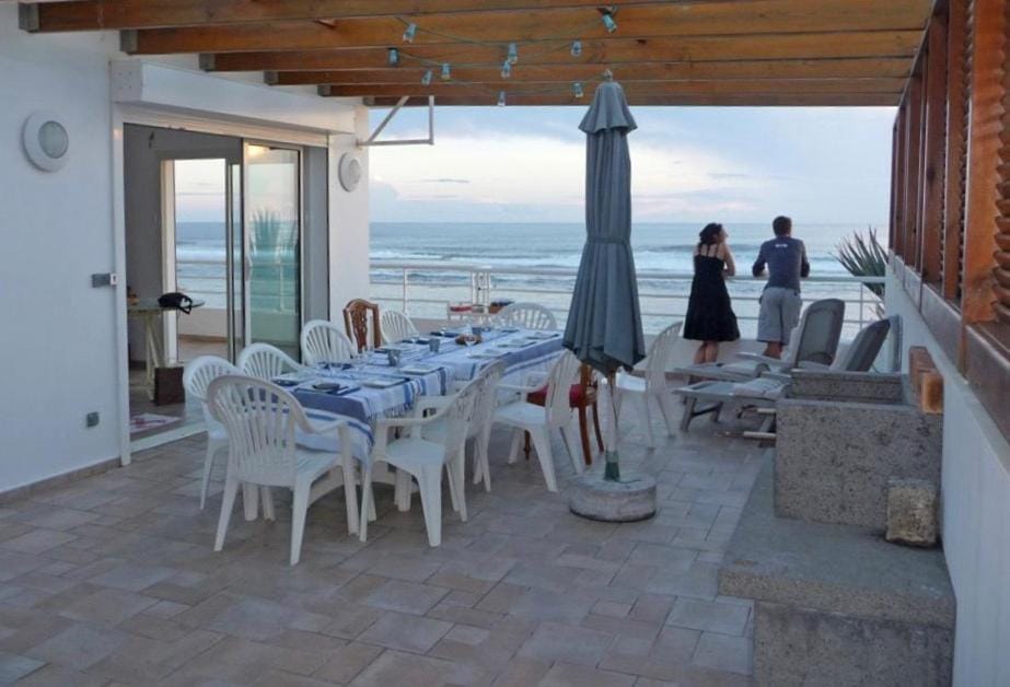 Patio, BBQ facilities, Balcony/Terrace, Dining area, Sea view